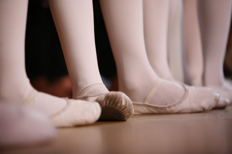 Barre Workout Image 2